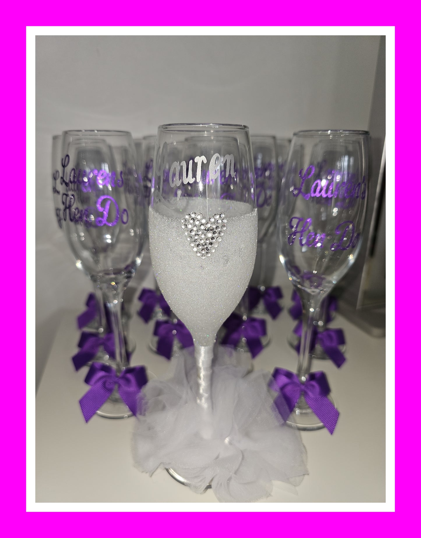 Cham pagne Fluteor Wine Glass Vinyl & Bow
